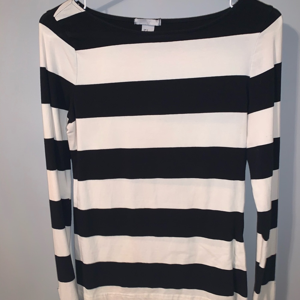 H&M Striped Black and White Long-Sleeve